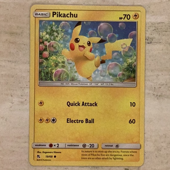 Pikachu 2019 Pokemon Card 19/68 Hidden Fates Bubbles TCG - Picture 1 of 4